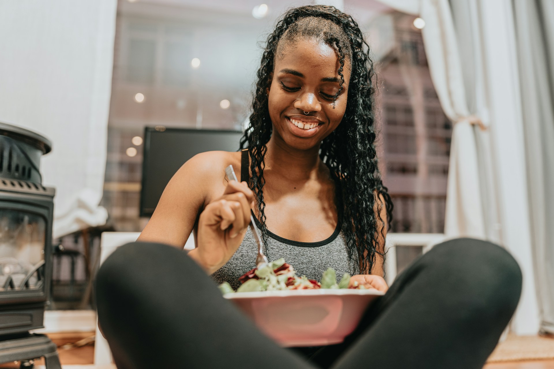 woman eating healthy food